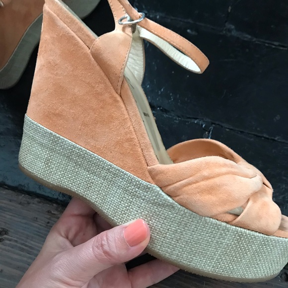 Butter suede wedges - Picture 11 of 11